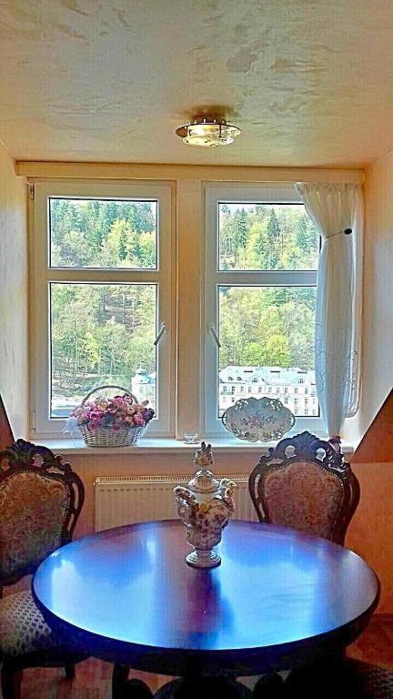 Fantasy Apartment Карлови Вари Екстериор снимка
